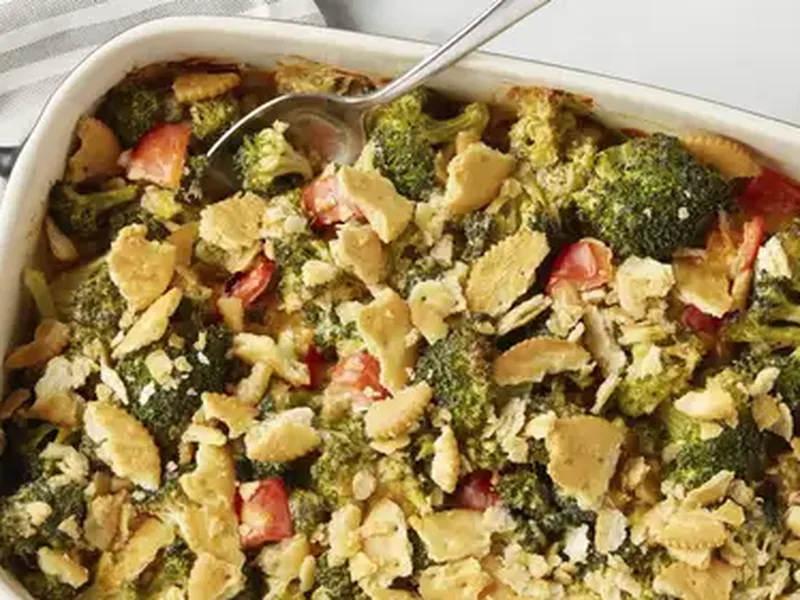 Cheesy Ranch Broccoli Bake with Ritz Cracker Topping