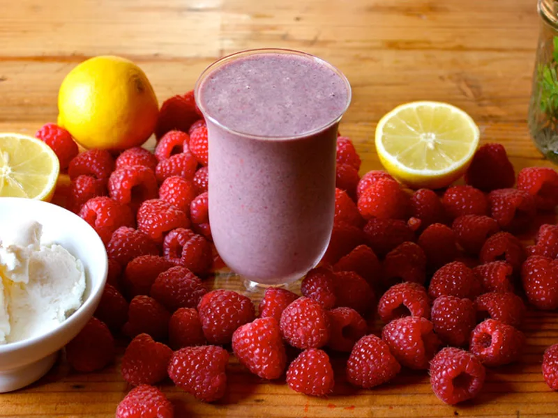 Lemon Raspberry Ricotta Protein Smoothie