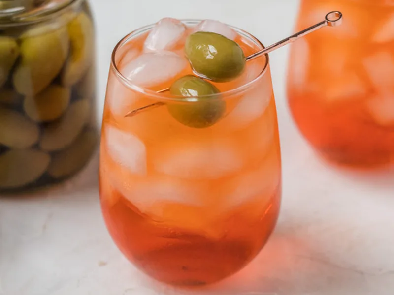 Classic Aperol Spritz with Prosecco