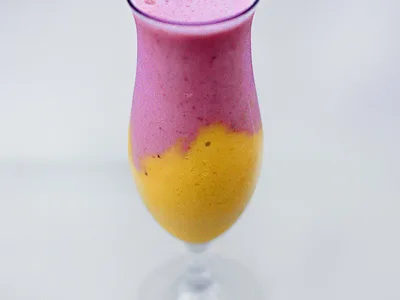 Two-Tone Shakeology Smoothie with Mango and Strawberry