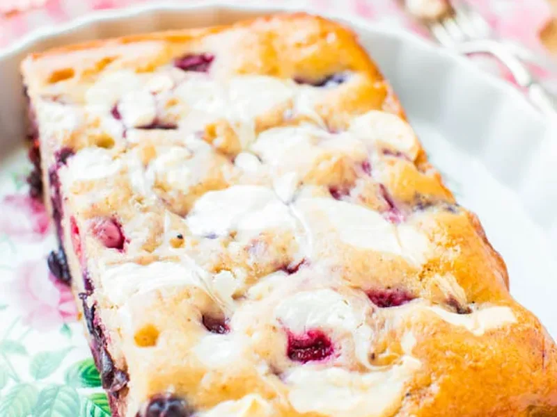 Cream Cheese-Swirled Mixed Berry Cake