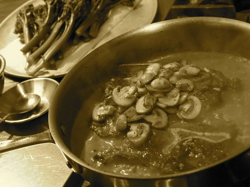 Pan-Seared Veal Steak Pierino with Wine Mushroom Sauce
