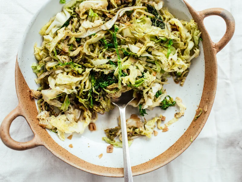 Buttered Sautéed Cabbage with Vinegar