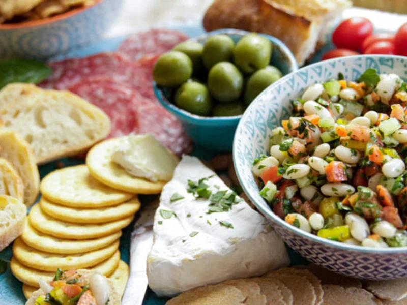 White Bean Antipasto Salad with Fresh Herbs and Vegetables