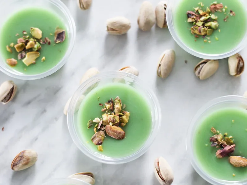 Pistachio-Amaretto Jell-O Shots