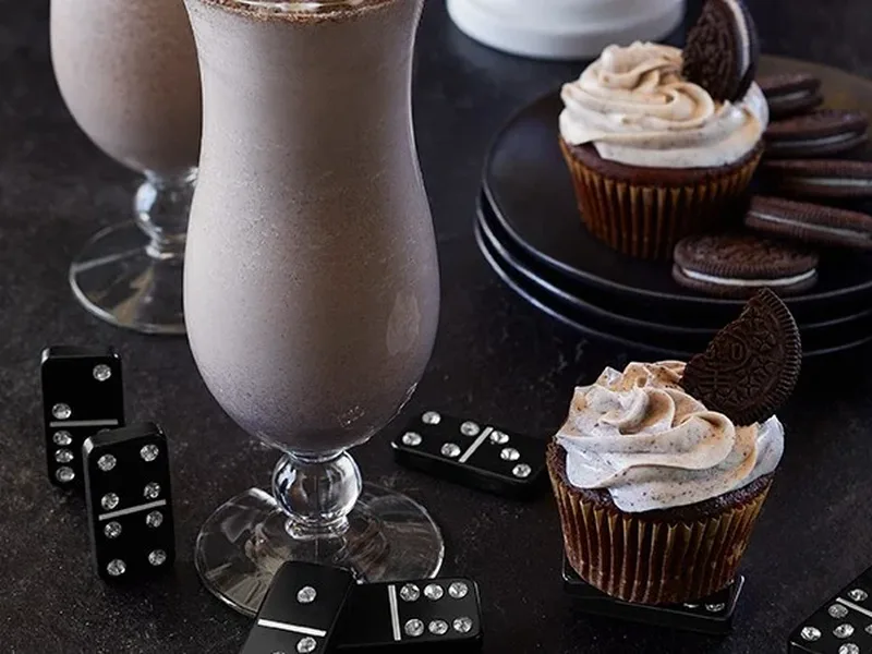 Oreo Stuffed Chocolate Cupcakes with Cookies and Cream Frosting