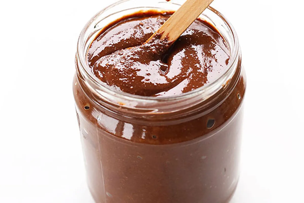 4-Ingredient Vegan Gluten-Free Hazelnut Chocolate Spread | EasyCook
