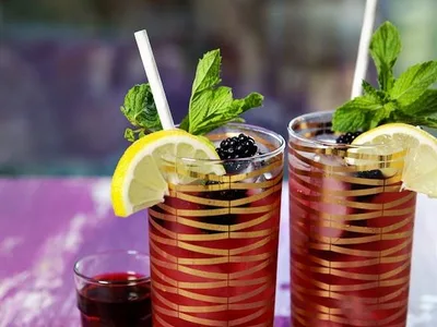 Blackberry Lemonade Pimm's Cup Cocktail