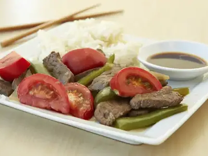Classic Pepper Steak with Bell Peppers and Rice