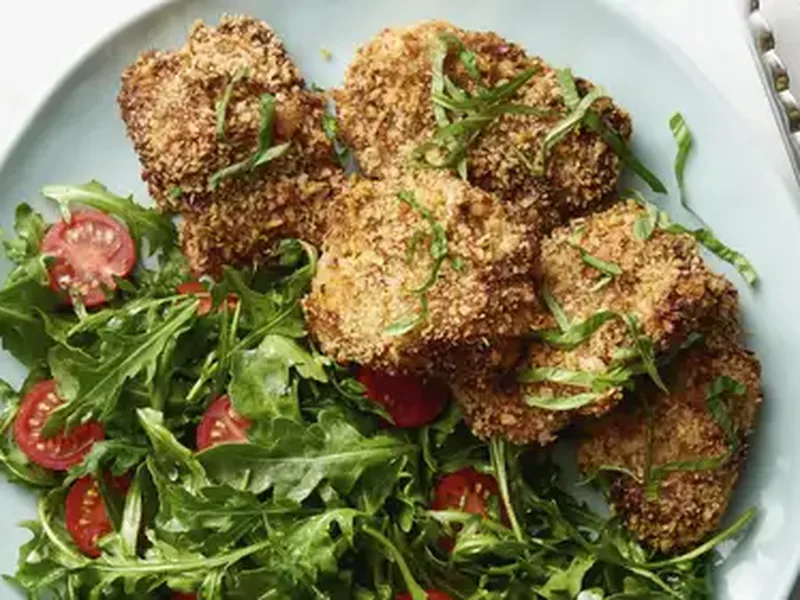 Air Fryer Crispy Italian Chicken with Arugula Salad