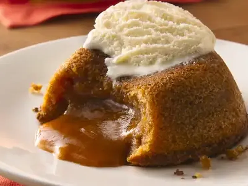 Molten Butterscotch Rum Cakes with Graham Cracker Crust