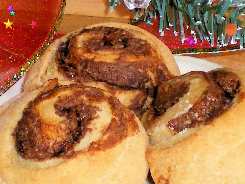 Double-Chocolate Swirls with Hazelnut Spread