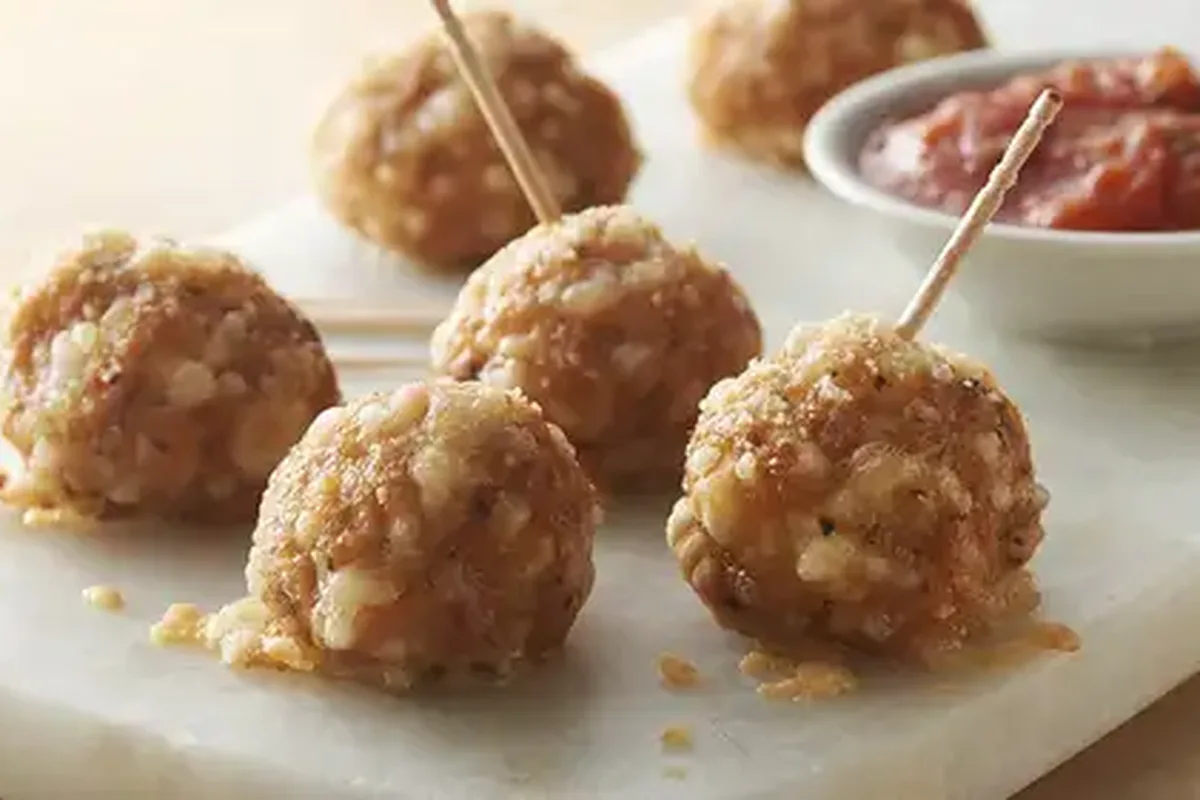 Italian Sausage Crescent Cheese Balls with Mozzarella | EasyCook