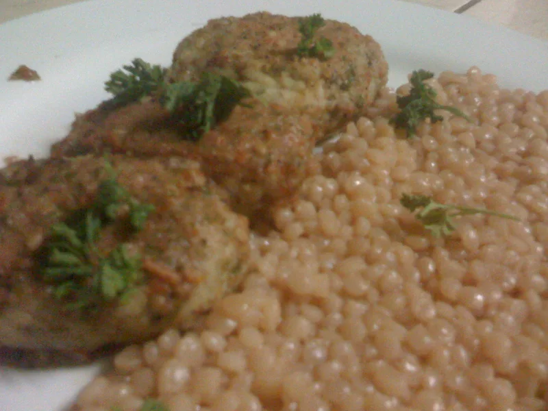 Pan-Seared Fish Balls in Tomato-Basil Sauce
