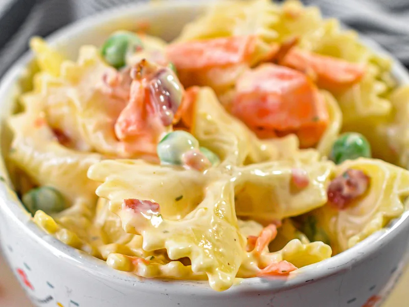 Bacon Ranch Pasta Salad with Mayo Dressing