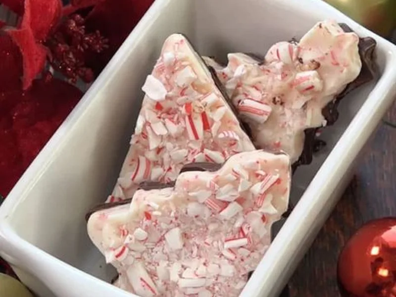 Christmas Tree Peppermint Bark with Candy Cane