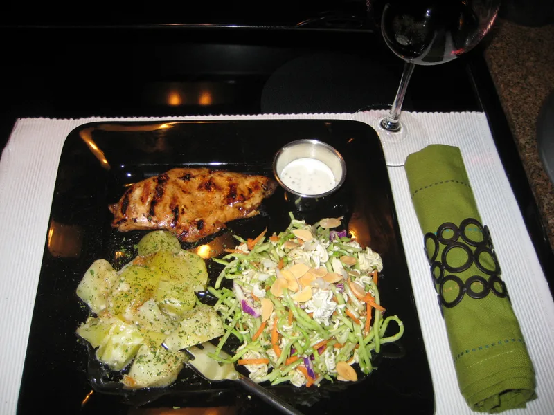 Crunchy Asian Broccoli Slaw with Toasted Ramen