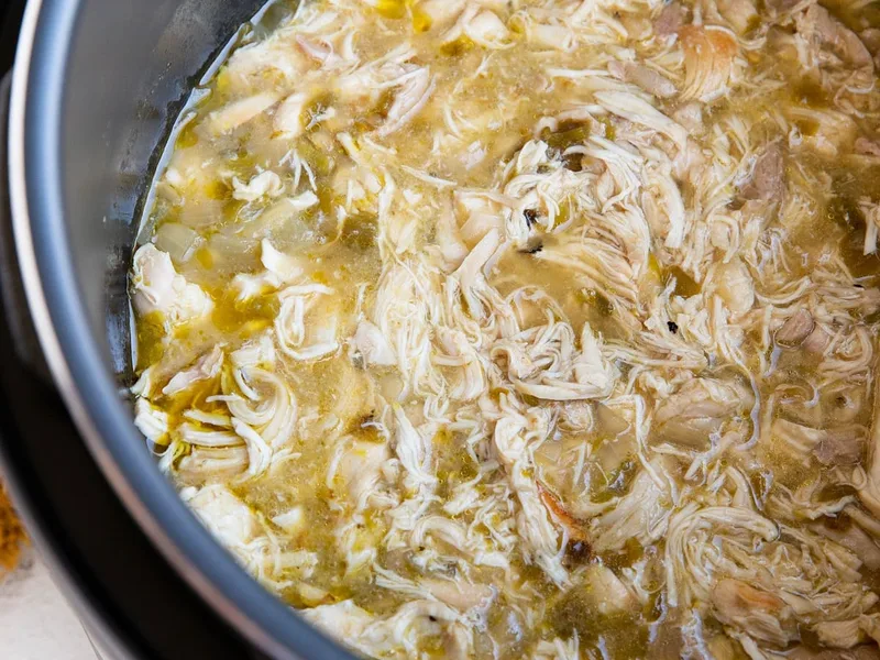 Instant Pot Chile Verde Shredded Chicken