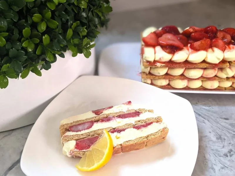 No-Bake Strawberry Lemonade Icebox Cake with Frozen Berries