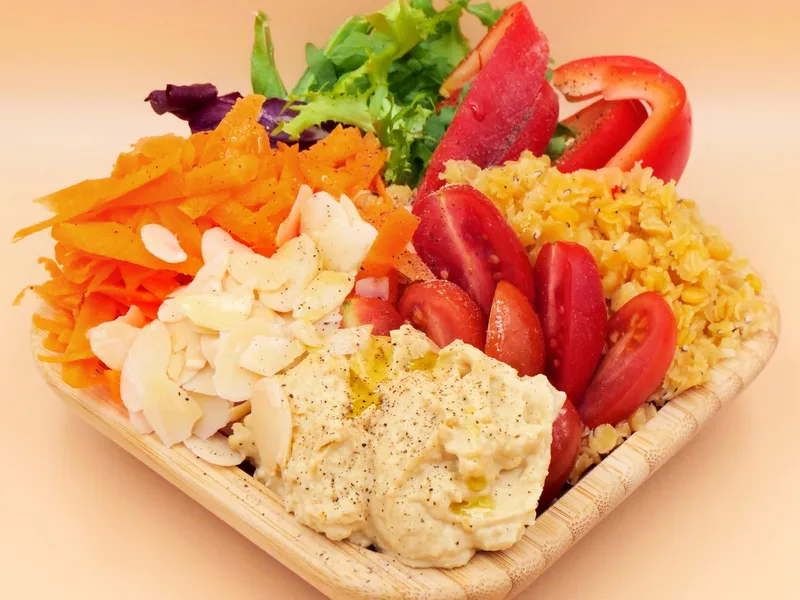 Vegan Lentil Bowl with Hummus and Fresh Vegetables