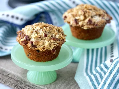 Small-Batch Apple Nut Oatmeal Muffins