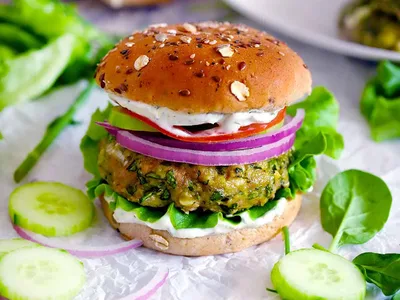 Spanakopita Turkey Burgers with Lemon Yogurt