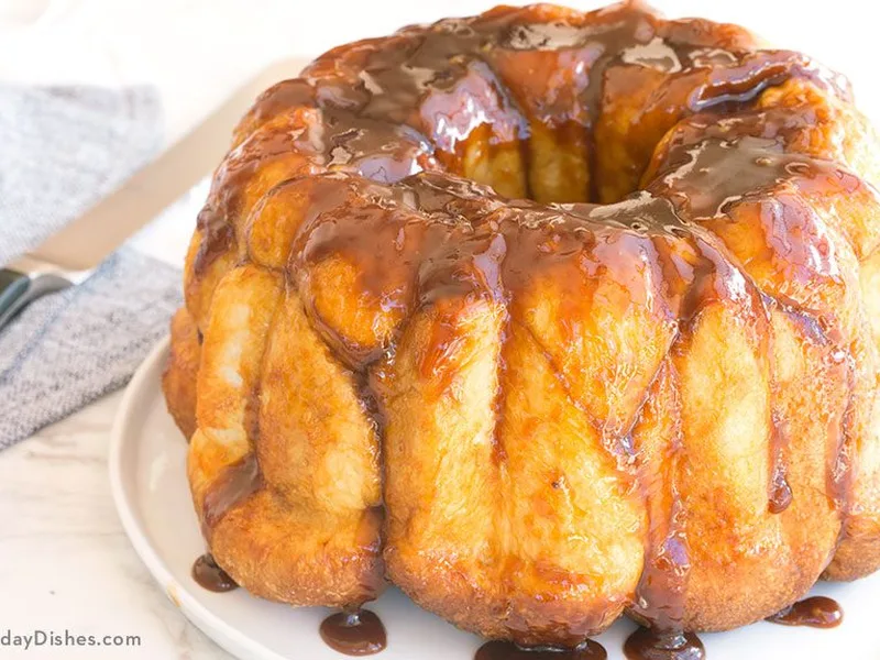 Overnight No-Knead Butterscotch Monkey Bread