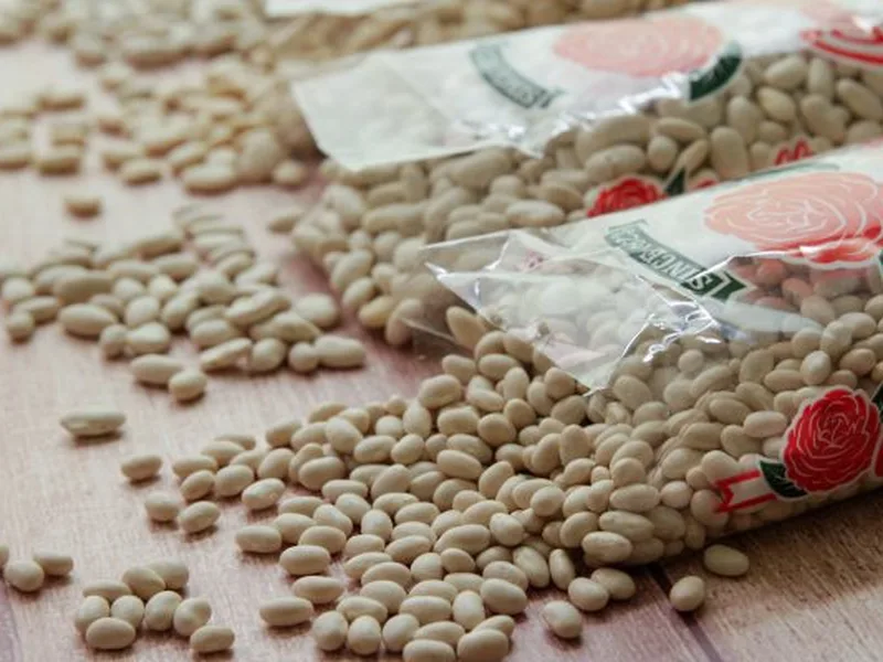 Tuscan Quinoa White Bean Skillet with Italian Chicken Sausage