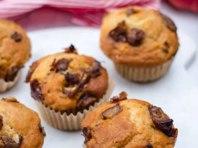 Date Apple Muffins with Honey and Applesauce