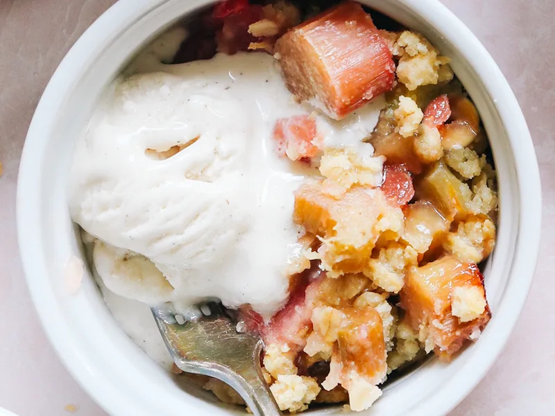 Vegan Gluten-Free Rhubarb Crisp with Oat Topping