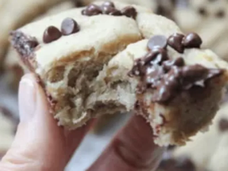 Gluten Free Banana Almond Blondies with Coconut Sugar