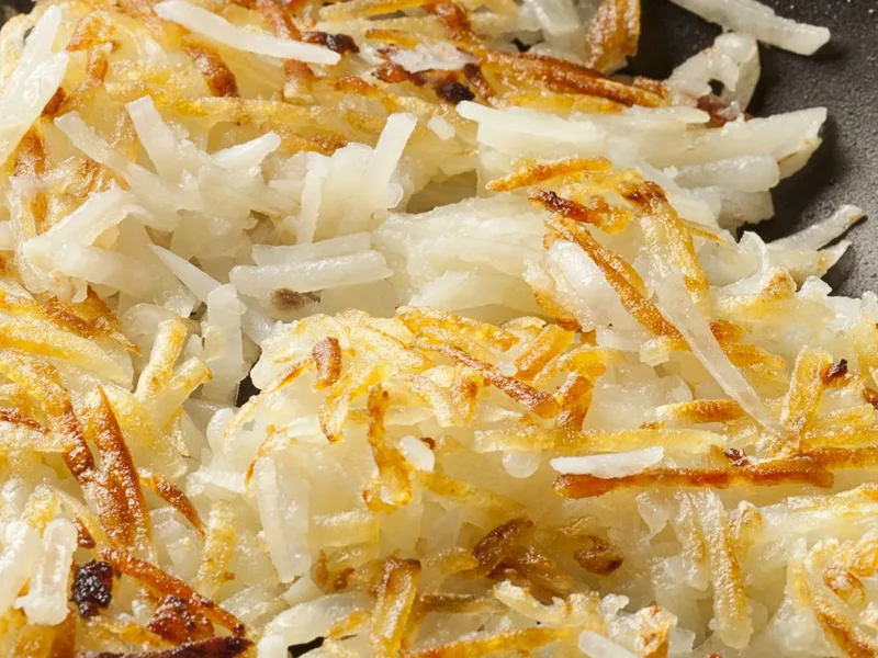 Crispy Skillet Hash Browns with Paprika and Herbs