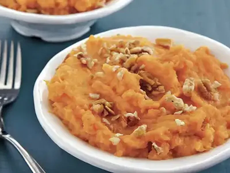Slow-Cooker Maple-Orange Mashed Sweet Potatoes with Pecans