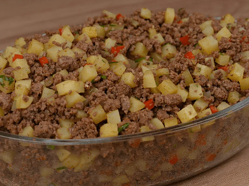 Cuban Beef Picadillo with Potatoes and Bell Peppers