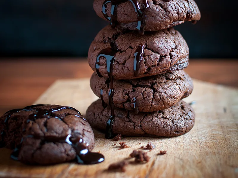 Vegan Chocolate Sea Salt Peanut Butter Oat Cookies
