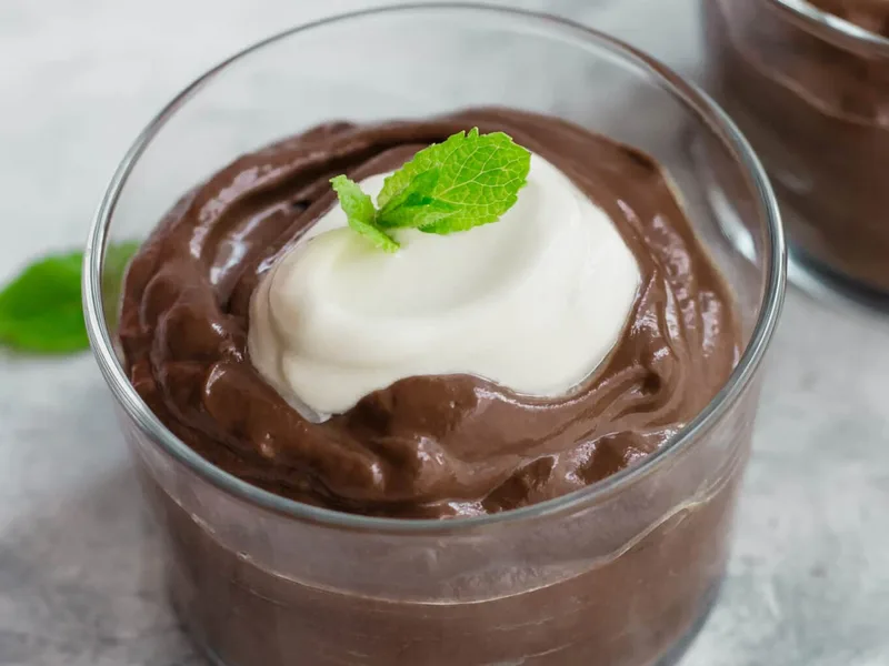 Easy Keto Chocolate Avocado Mousse with Cream Cheese