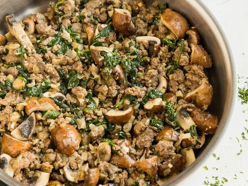 30-Minute Ground Beef and Mushroom Skillet with Spinach