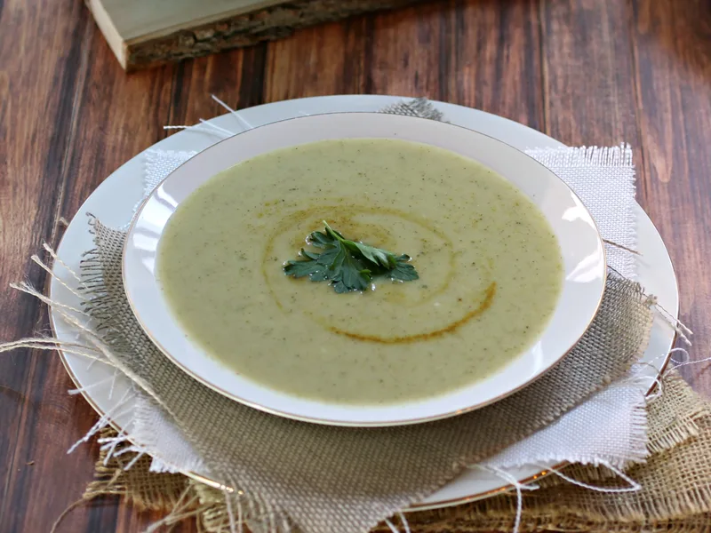Curried Potato and Broccoli Soup with Aromatic Spices