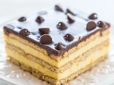 Boston Cream Icebox Cake with Graham Crackers