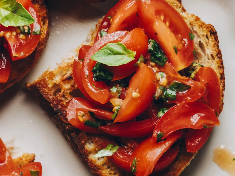 Garlic Tomato Bruschetta with Fresh Basil