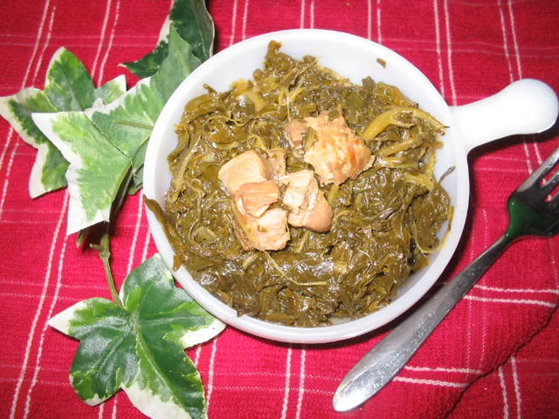 Southern Braised Turnip Greens with Bacon