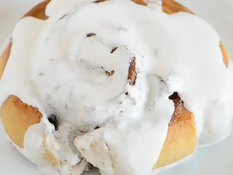 S'More Style Cinnamon Rolls with Chocolate and Marshmallow