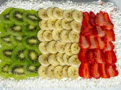Italian Flag Cake with Sponge and Fresh Fruit