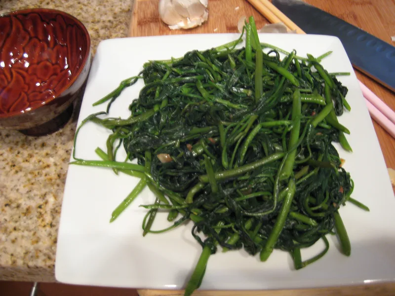 Flash-Cooked Snow Pea Sprouts with Garlic