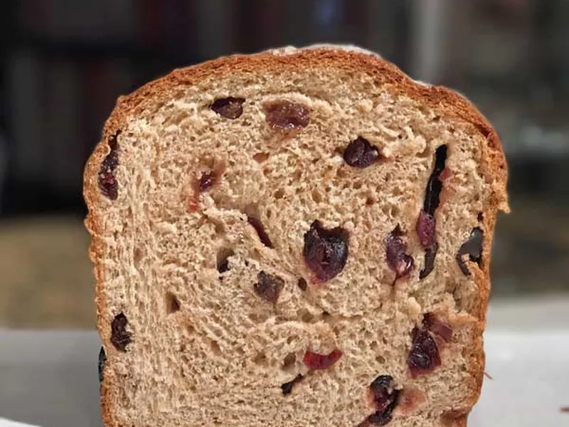 Classic Raisin Cranberry Bread with Cinnamon