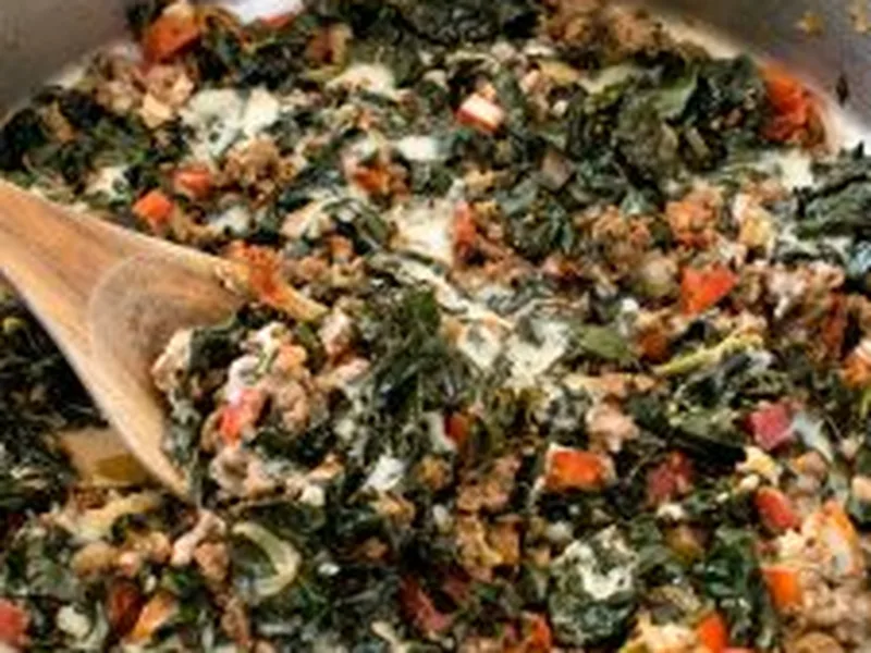 Keto Beef and Kale Skillet with Cheddar