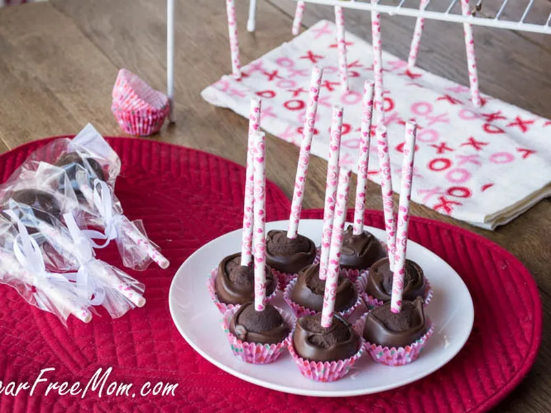 Sugar-Free Gluten-Free Chocolate Brownie Cake Pops