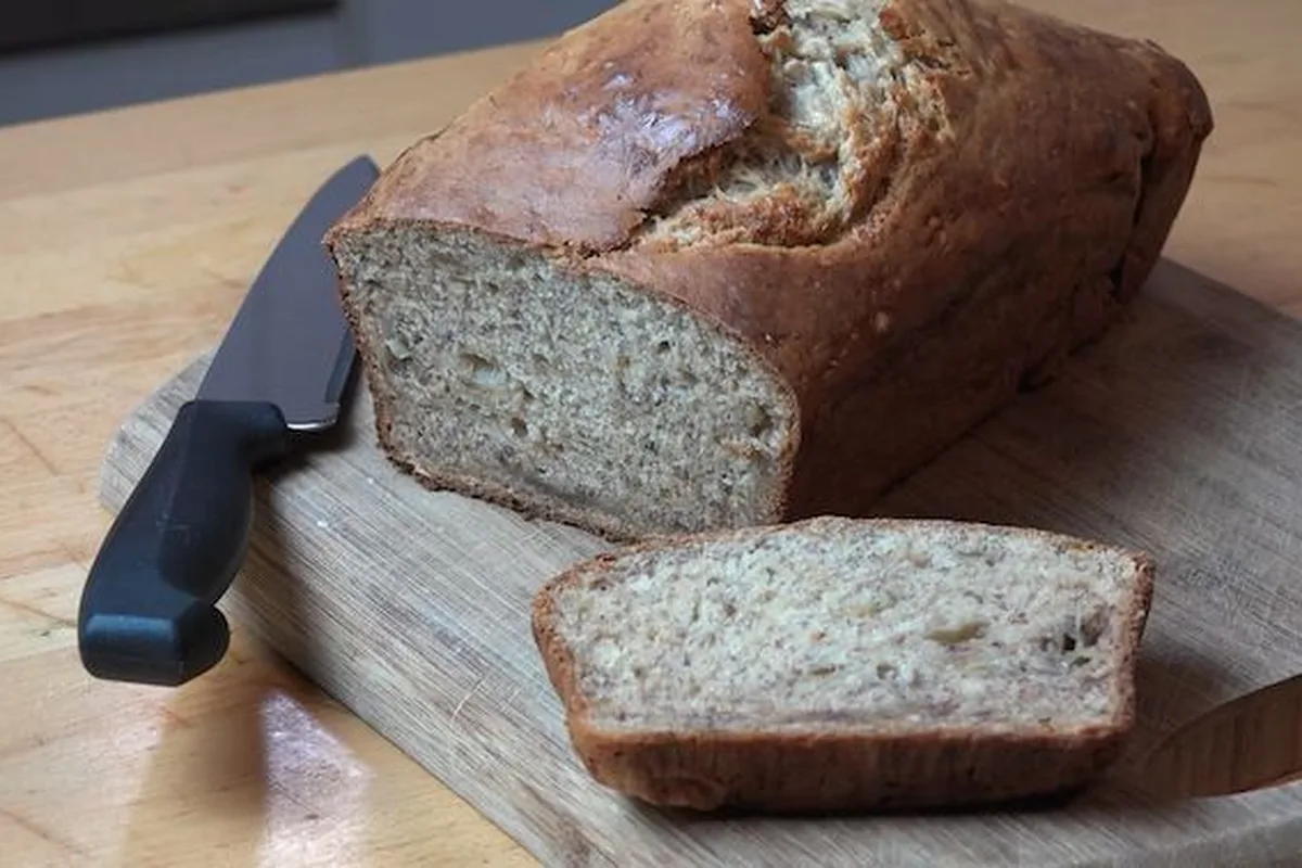 3-Ingredient Banana Bread with Cinnamon (1 Hr) | EasyCook