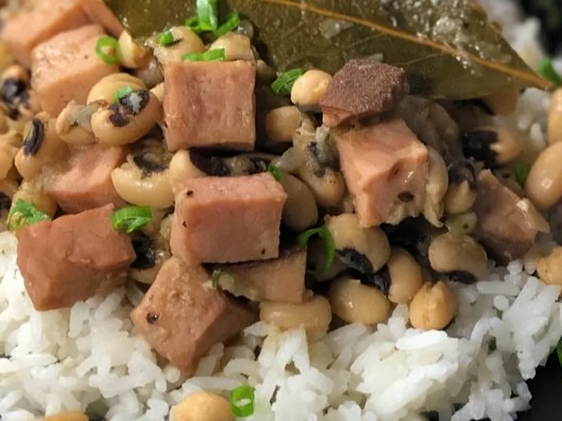 New Year's Eve Black Eyed Peas with Ham and Spices