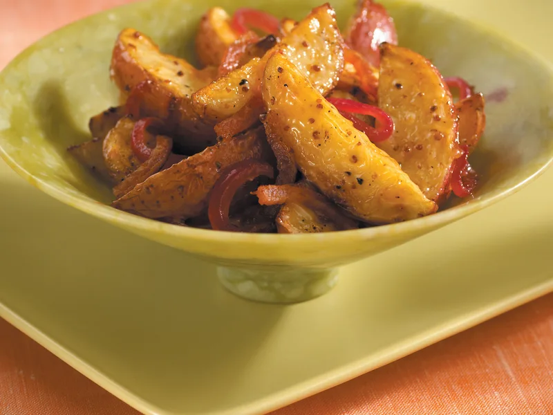 Roasted Red Potato Bacon Salad with Balsamic Vinegar Dressing